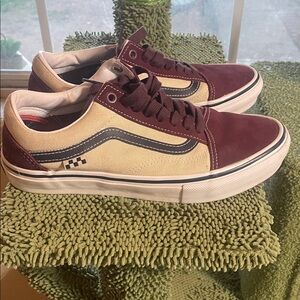 Vans Men's Maroon and Beige Sneakers